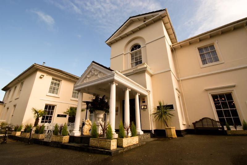 Penventon Park Hotel เรดรูธ ภายนอก รูปภาพ