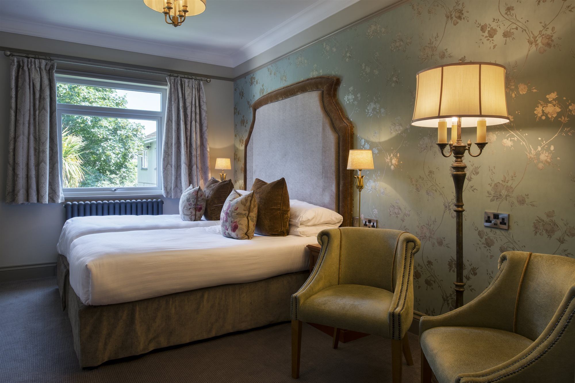 Penventon Park Hotel เรดรูธ ภายนอก รูปภาพ